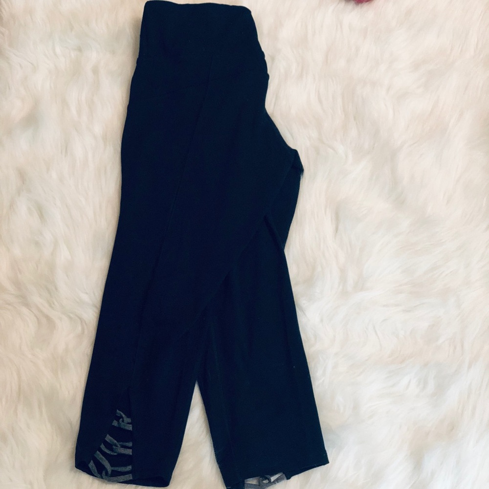 Black Athletic capris